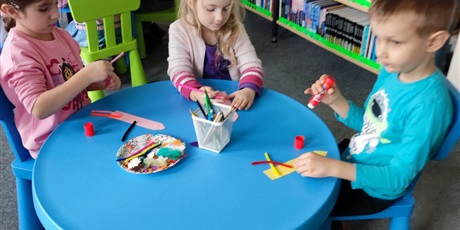 Powiększ grafikę: Zajęcia edukacyjne w Bibliotece .